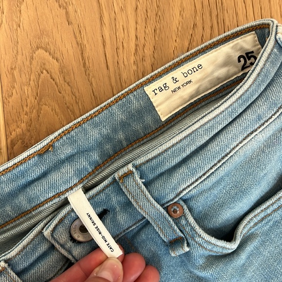 Rag and Bone Cate Mid-rise skinny jeans, size 25 - Picture 2 of 3